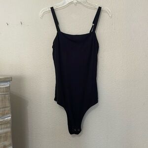 HOLLISTER SLIM TANK BLACK BODYSUIT